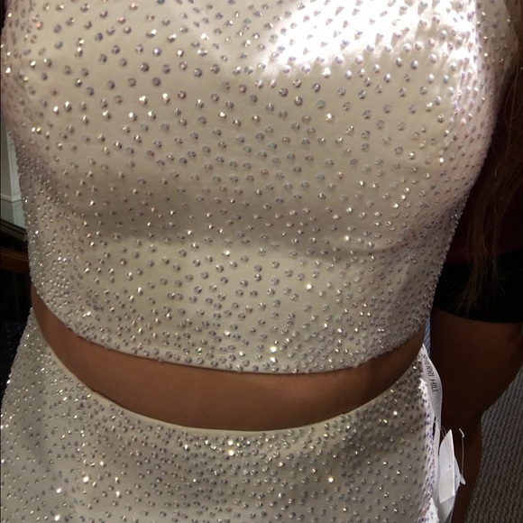 2 piece white Sherri Hill Homecoming Prom dress - Picture 2 of 4