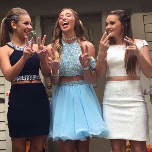 2 piece white Sherri Hill Homecoming Prom dress - Picture 3 of 4