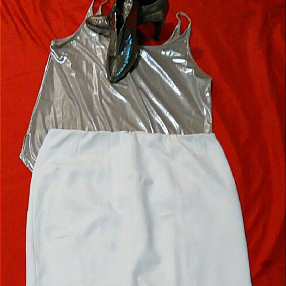 WHBM Skirt - Picture 4 of 4