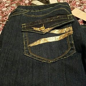 Selling a pair of tough club jeans new with tags