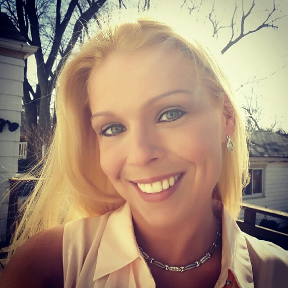 Meet your Posher, Tiffany