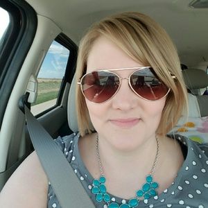 Meet your Posher, Jenna