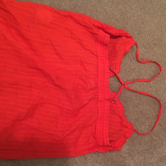 Spaghetti strap! - Picture 2 of 3