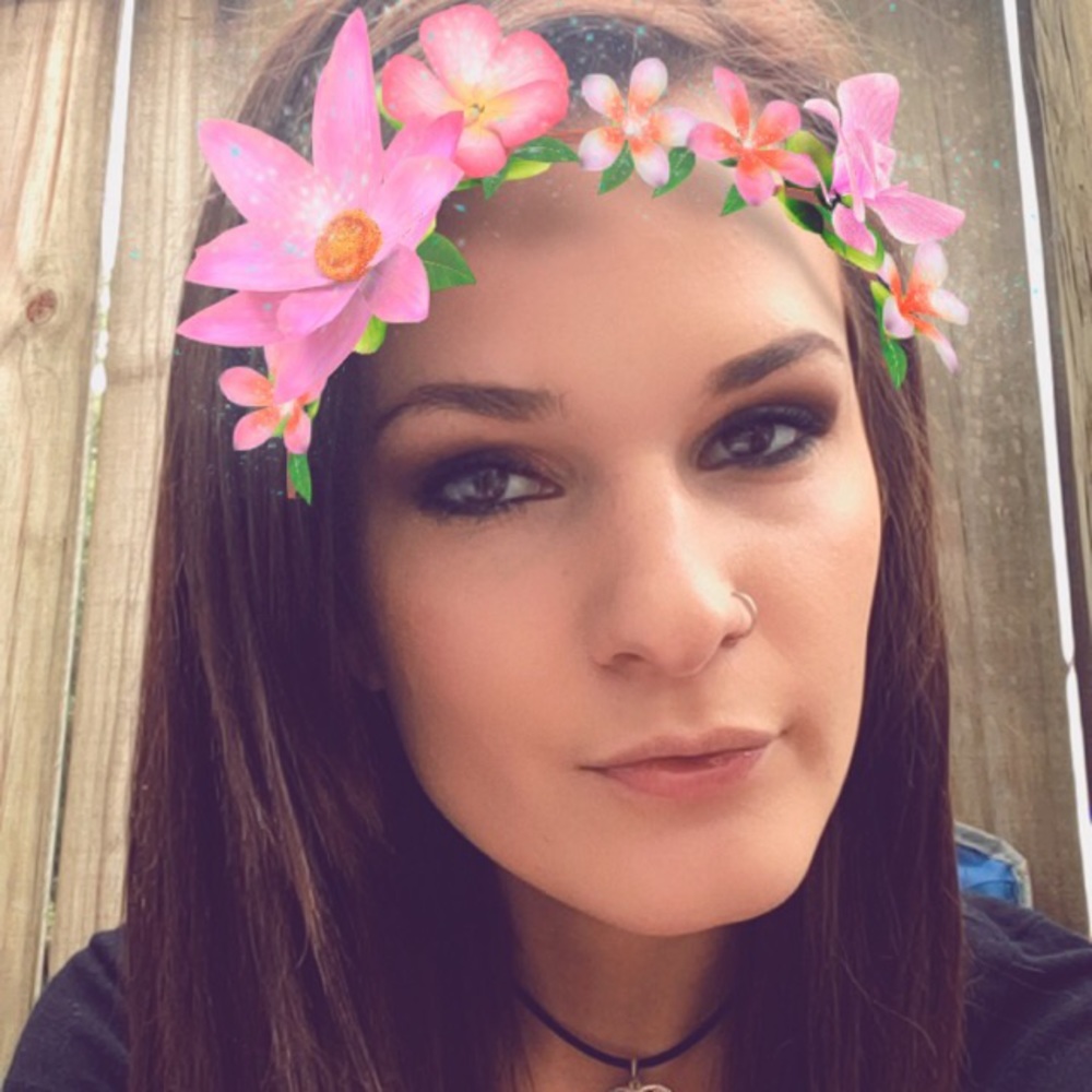 Meet your Posher, Brooke