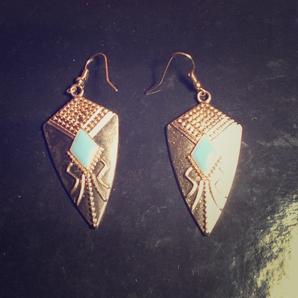 H&M Jewelry - Earrings H&M Jewelry - Earrings