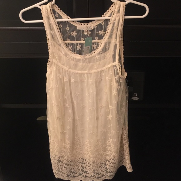Women's lace overlay top.
