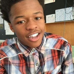 Meet your Posher, Nakesha