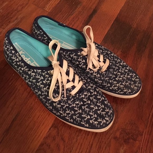 ✨Blue Keds✨