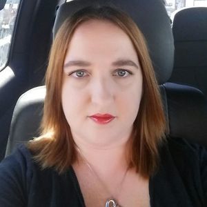 Meet your Posher, Linda