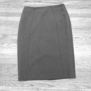 Bundle Me-Gray Skirt Size 0