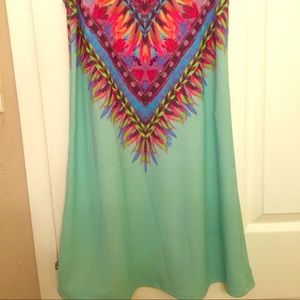 Colorful "Feather" Dress Size Small. Cute & Flowy