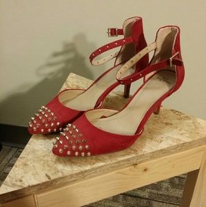 CLEARANCE!!! Sexy Zara Red studded kitten heels