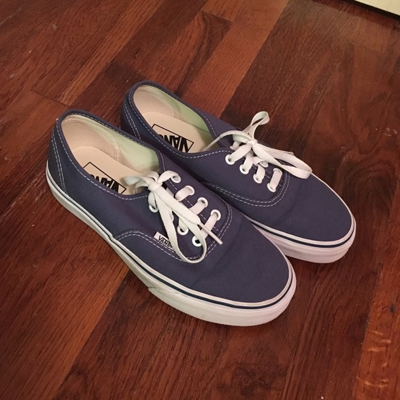 Vans Shoes - ✨NWOT Blue vans✨