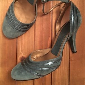 Super Cool Teal Suede and Metallic Pumps