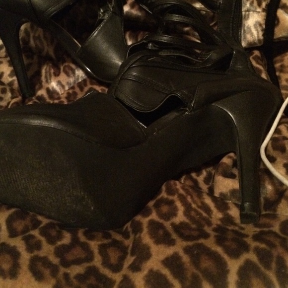 Gladiator heels - Picture 2 of 3