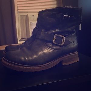 Frye Shearling Lines Engineer Boots sz8