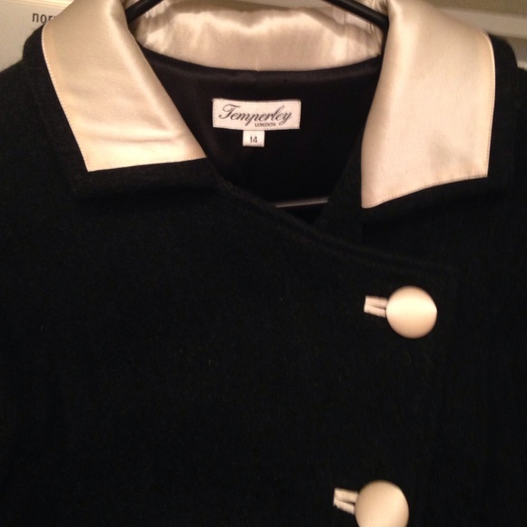 Vintage Temperley of London Sz 10 silk coat - Picture 4 of 6