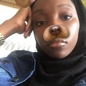 Meet your Posher, Oumou