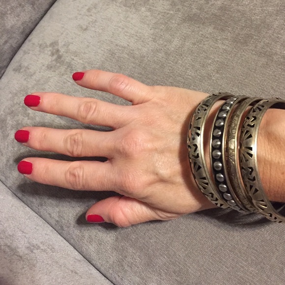 4 silver bangles