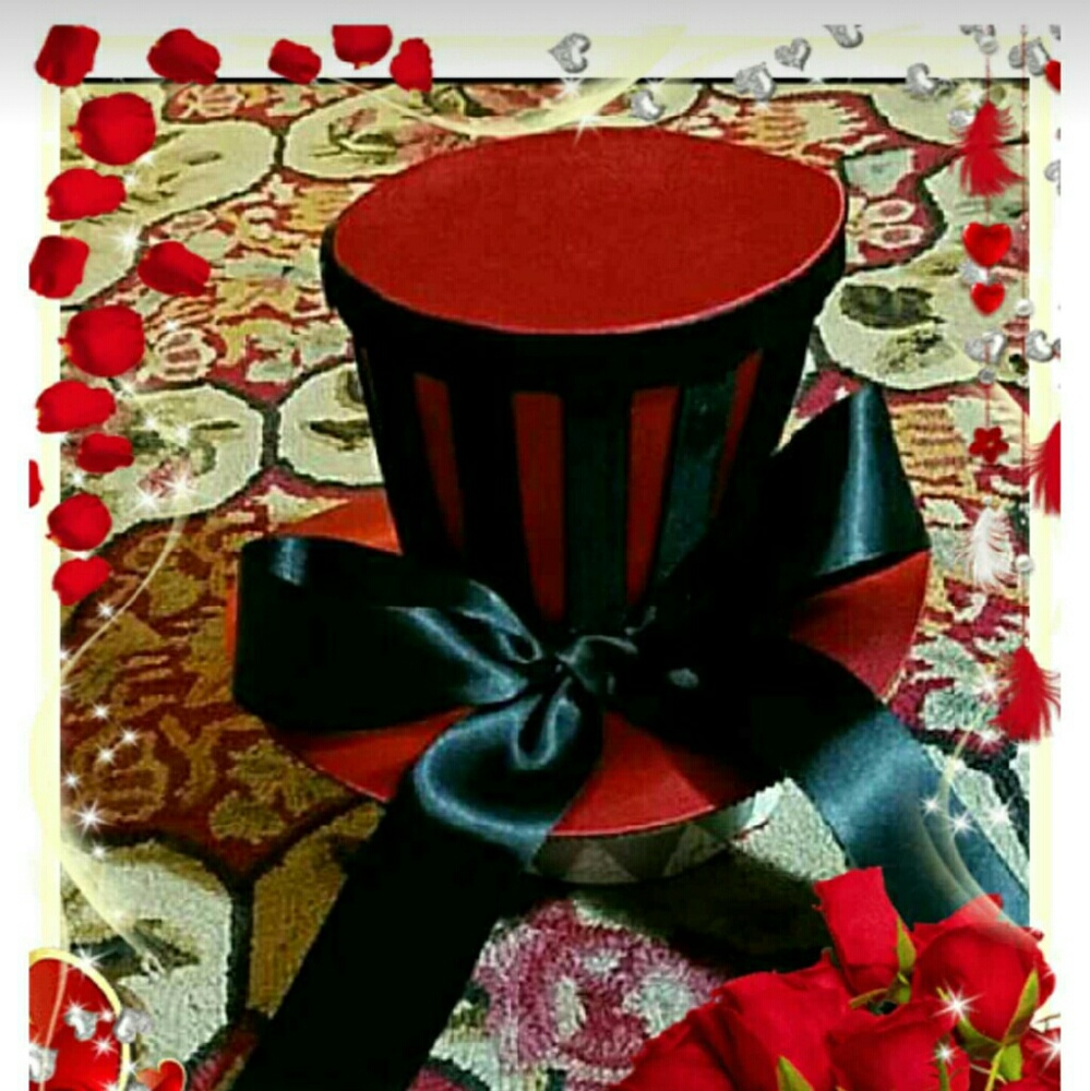 New Deluxe Velvet Striped Satin Top Hat