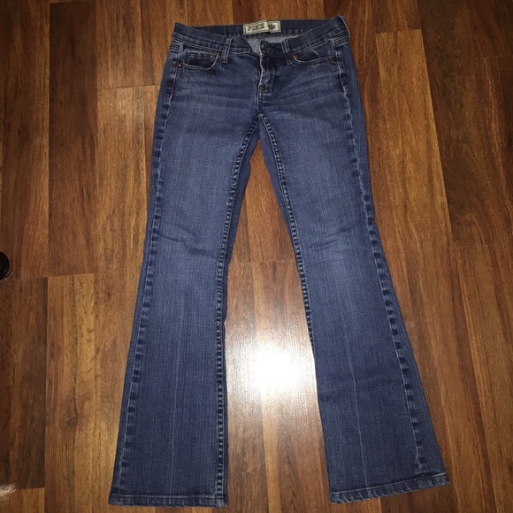 PINK VS jeans