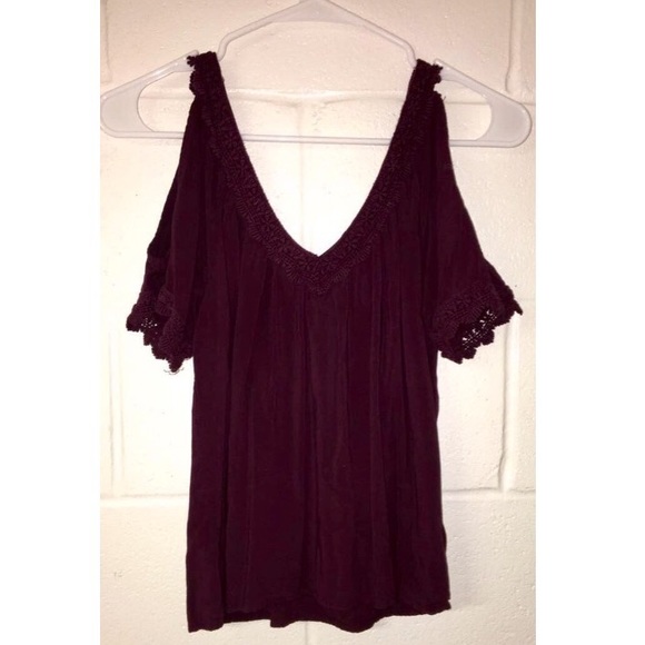 Open Shoulder LA Hearts Teeshirt