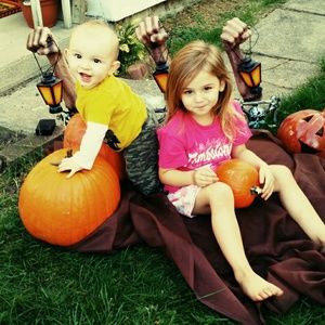 Meet your Posher, Danielle