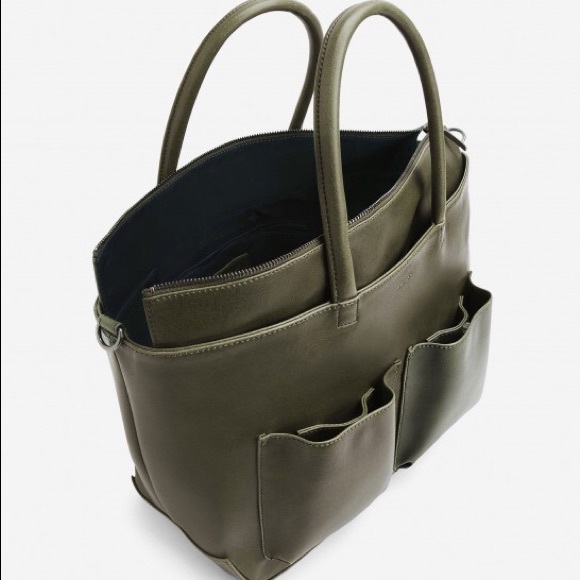 ***SOLD*** Matt & Nat Raylan Vegan Laptop Bag - Picture 2 of 4