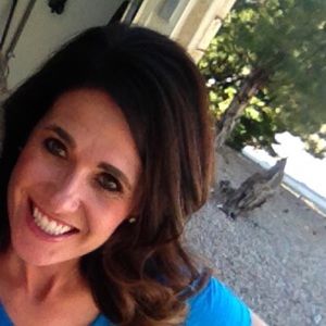 Meet your Posher, Anissa