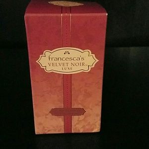 Perfume Francesca's velvet noir
