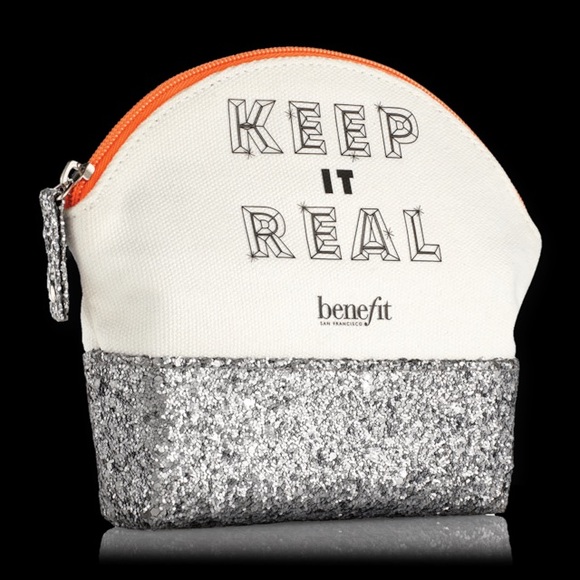 NWOT • Benefit Cosmetics Makeup Bag