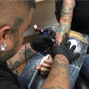 Meet your Posher, Emilio