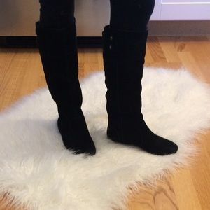 Steve Madden flat black high boots, size 5.5/6