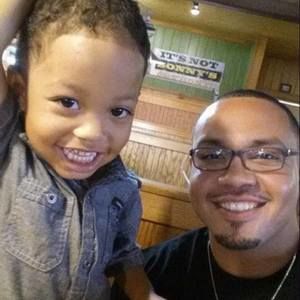 Meet your Posher, Amos