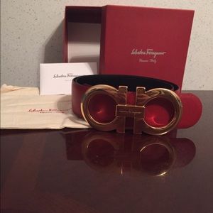 Salvatori Ferragamo belt