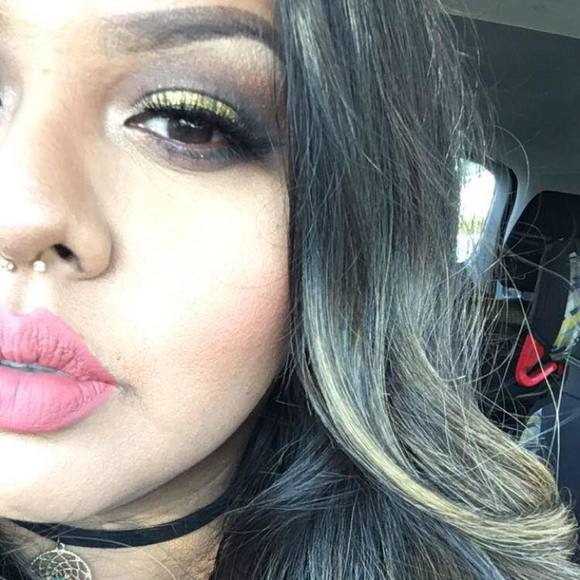 Meet your Posher, Wendy