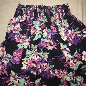 Floral print skirt