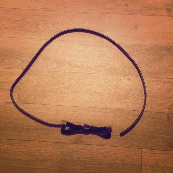 Black waist belt