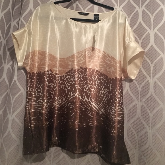 🎄SALE🎄Beautiful blouse