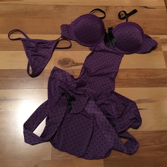 Cute maid Iike lingerie NWOT