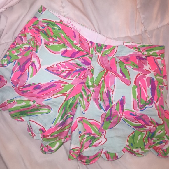 Buttercup shorts size 6
