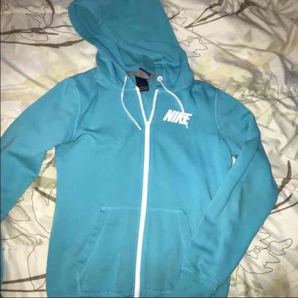 nike hoodie