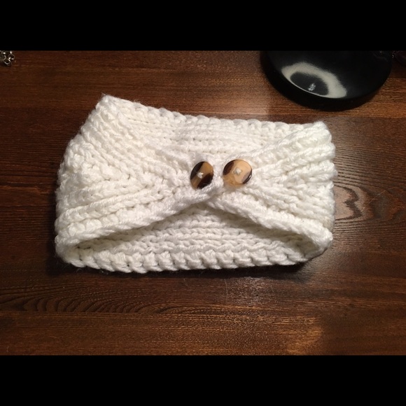 D&Y knit head wrap. - Picture 2 of 2