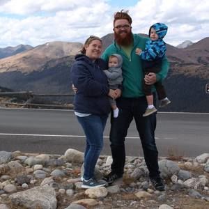 Meet your Posher, Caitlin