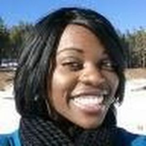 Meet your Posher, Latoya