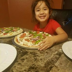 Meet your Posher, Rocio