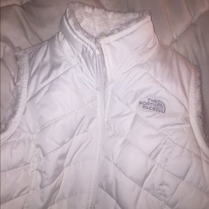 New! Women's mossbud swirl reversible vest