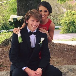 Meet your Posher, Abigail