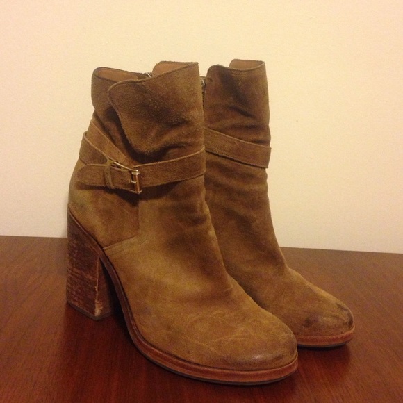 Suede Sam Edelman boots with gold buckle size 9