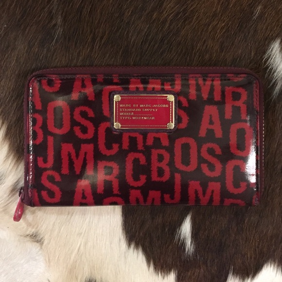 Marc by Marc Jacobs Travel Wallet